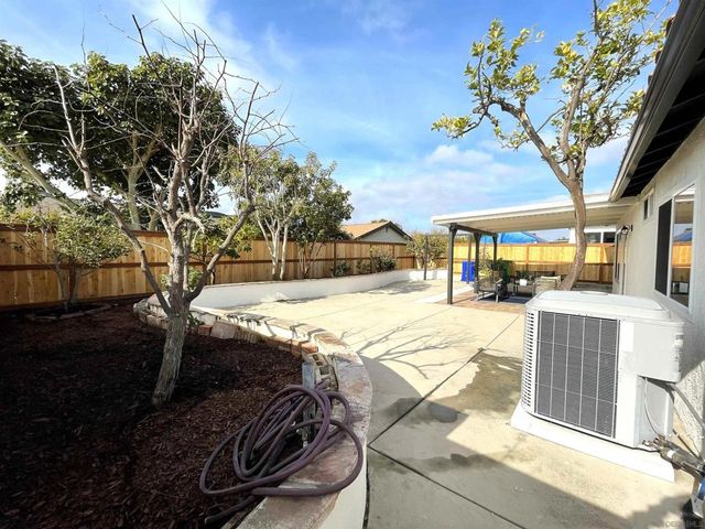 11278 Calle Jalapa, San Diego, CA 92126