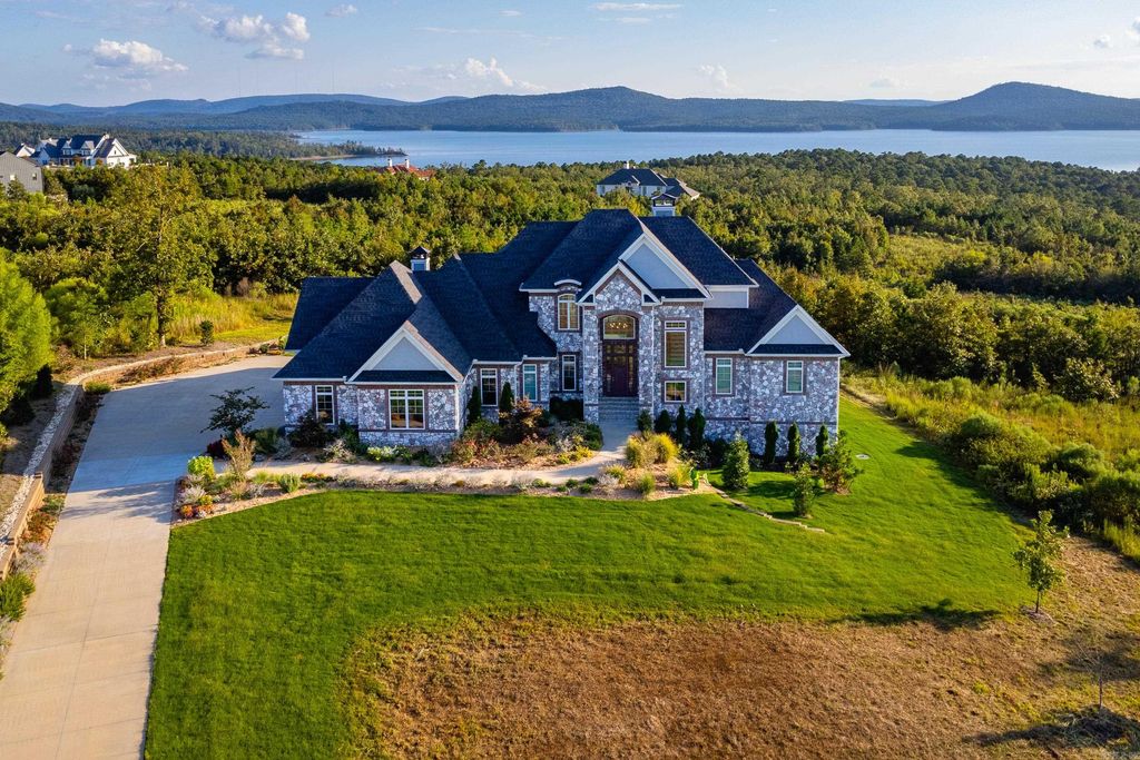 21617 Waterview Drive, Roland, AR 72135