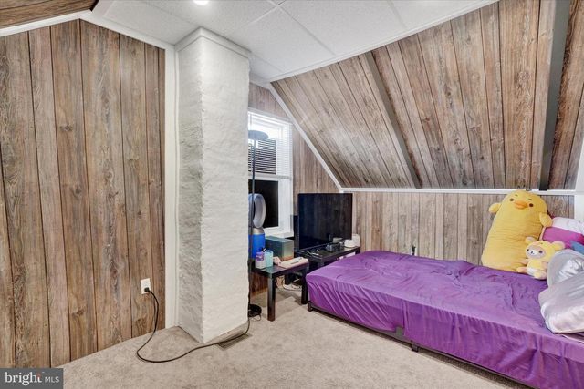 356 E MAIN ST, Dallastown, PA 17313