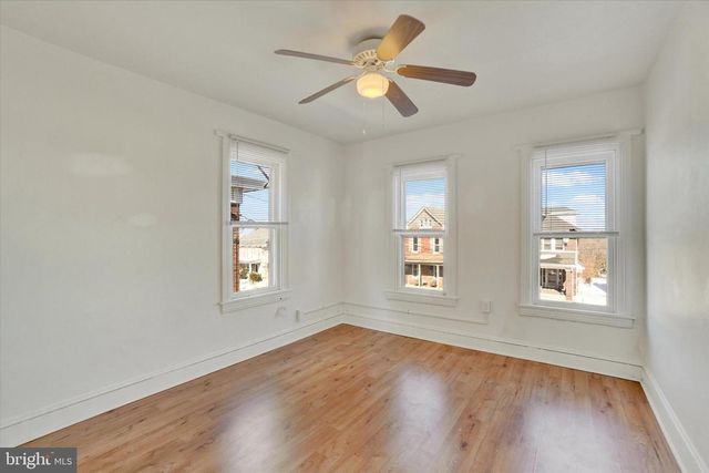 356 E MAIN ST, Dallastown, PA 17313