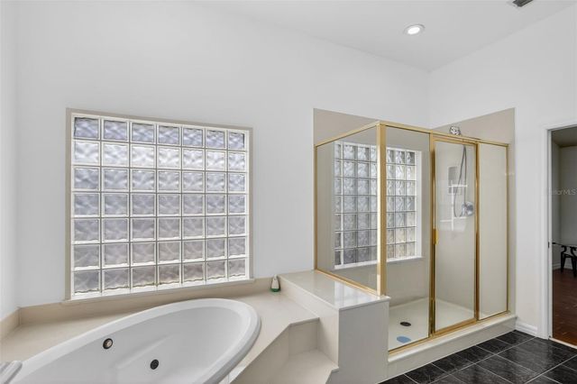 5232 HAMMOCK CIRCLE, St Cloud, FL 34771