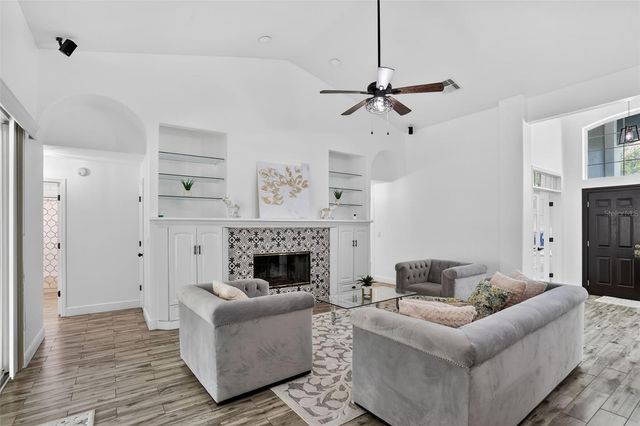 5232 HAMMOCK CIRCLE, St Cloud, FL 34771