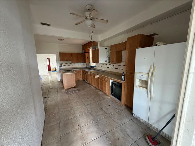 5714 16TH AVENUE S, Tampa, FL 33619