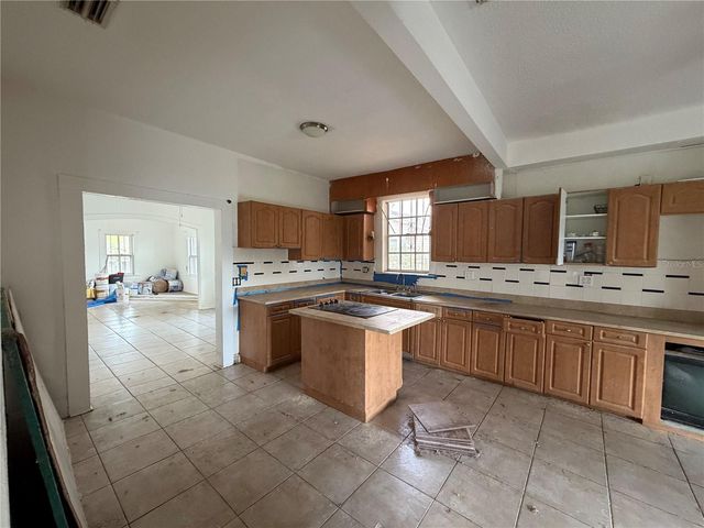 5714 16TH AVENUE S, Tampa, FL 33619