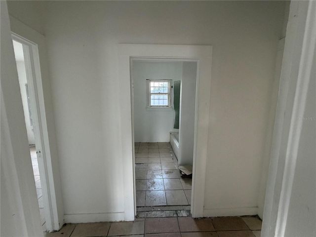 5714 16TH AVENUE S, Tampa, FL 33619