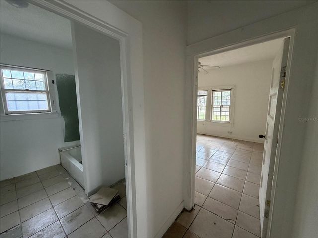 5714 16TH AVENUE S, Tampa, FL 33619
