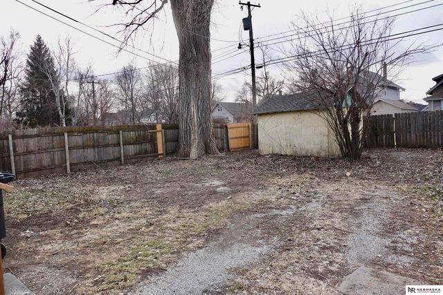 6012 Florence Boulevard, Omaha, NE 68110