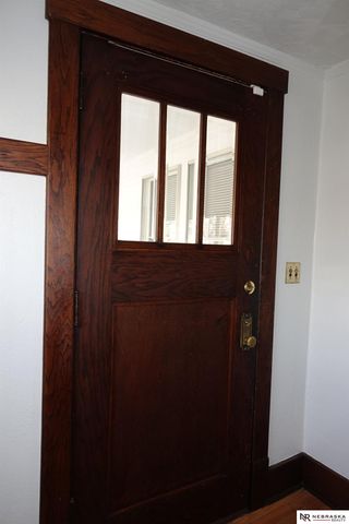 6012 Florence Boulevard, Omaha, NE 68110