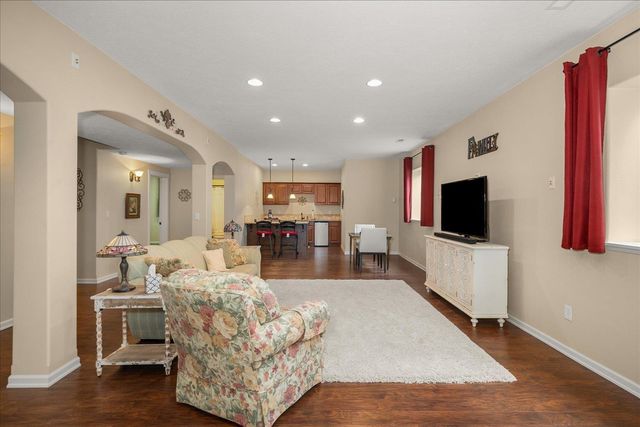 9903 E Peone Landing Ln, Mead, WA 99021