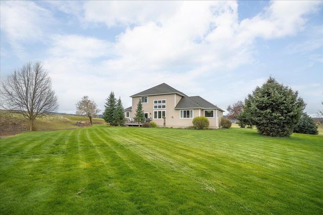 9903 E Peone Landing Ln, Mead, WA 99021