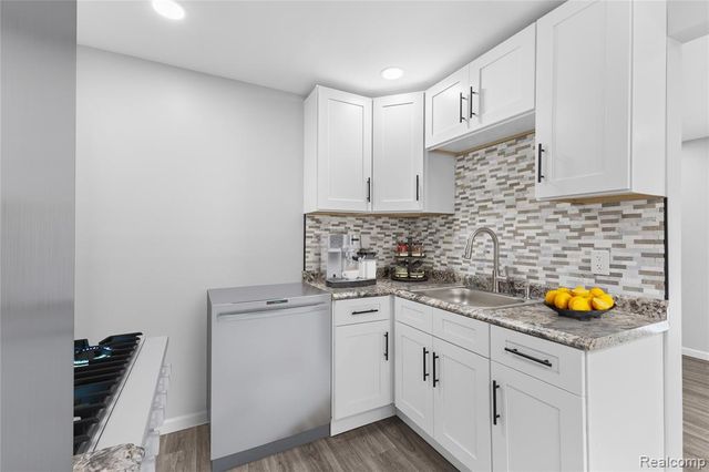 1685 Merrill Avenue, Lincoln Park, MI 48146