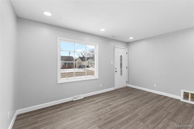 1685 Merrill Avenue, Lincoln Park, MI 48146