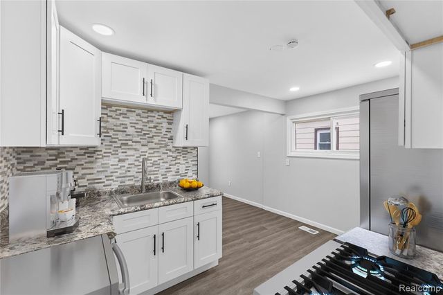 1685 Merrill Avenue, Lincoln Park, MI 48146