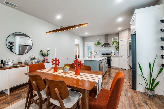 2123 Ramsey Avenue, Dallas, TX 75216