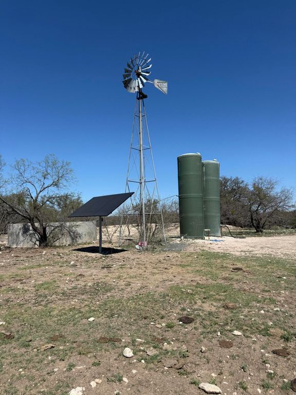 Image 12 of property listing at 713 Persimmon Road, Eldorado, TX 76936