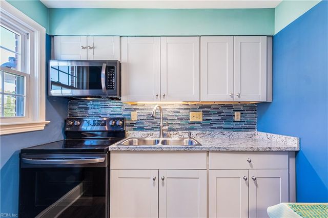 9617 Norfolk Ave Apt 8, Norfolk, VA 23503