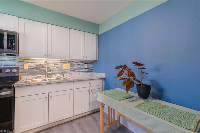 9617 Norfolk Ave Apt 8, Norfolk, VA 23503