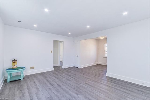 9617 Norfolk Ave Apt 8, Norfolk, VA 23503