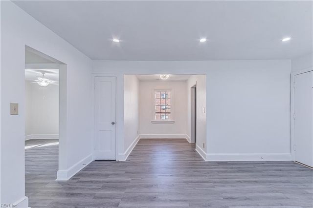9617 Norfolk Ave Apt 8, Norfolk, VA 23503