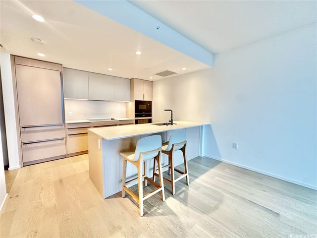333 Ward Avenue 3501, Honolulu, HI 96814