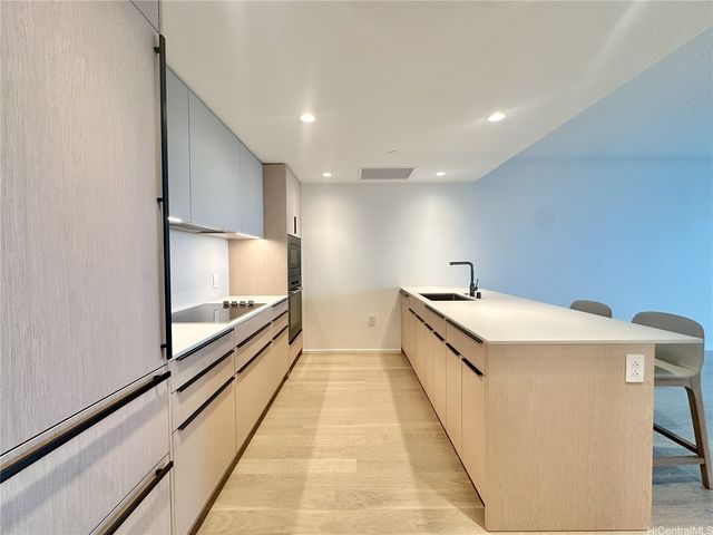 333 Ward Avenue 3501, Honolulu, HI 96814