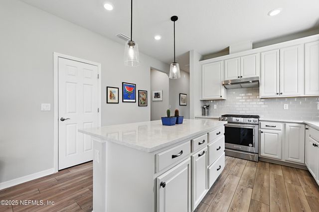 10642 MEEKER Court, Jacksonville, FL 32256
