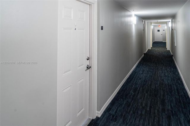 1 Glen Royal Pkwy 809, Miami, FL 33125