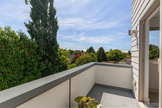 531 N 84th Street, Seattle, WA 98103