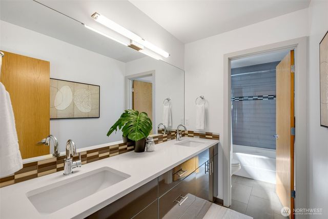 531 N 84th Street, Seattle, WA 98103