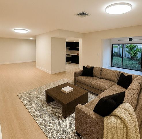 5042 Sheridan Street, Hollywood, FL 33021