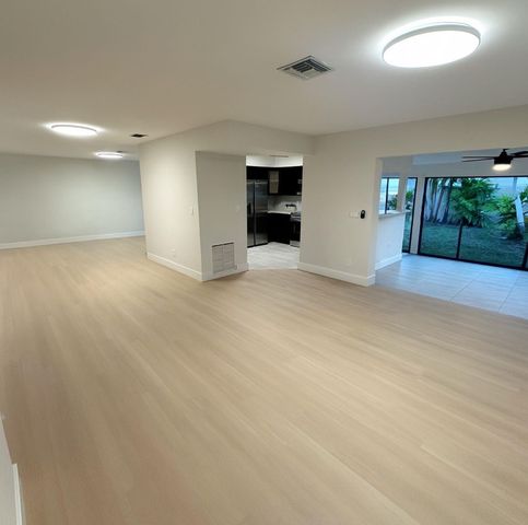 5042 Sheridan Street, Hollywood, FL 33021