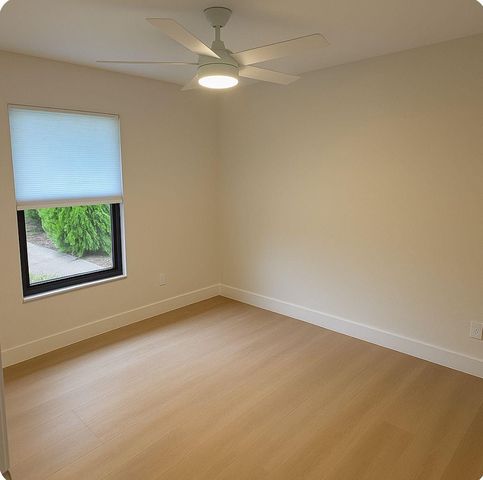 5042 Sheridan Street, Hollywood, FL 33021