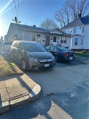 5 Washington Avenue, Cranston, RI 02920