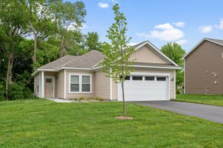 690 Aspen Lane, Montrose, MN 55363