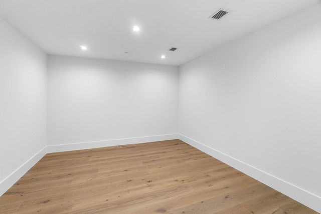 810 Palm Trail, Delray Beach, FL 33483