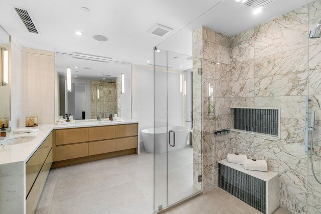 810 Palm Trail, Delray Beach, FL 33483