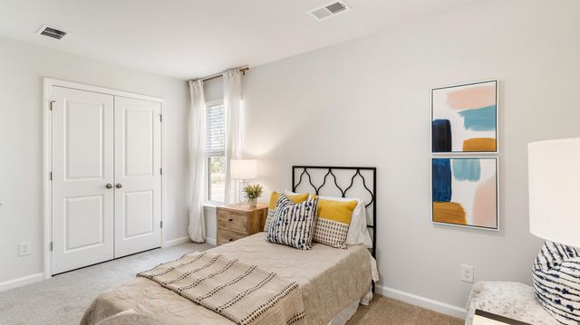 926 Long Bluff Road, Summerville, SC 29486