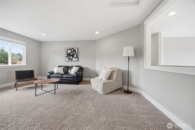 4220 115th Avenue SE, Snohomish, WA 98290