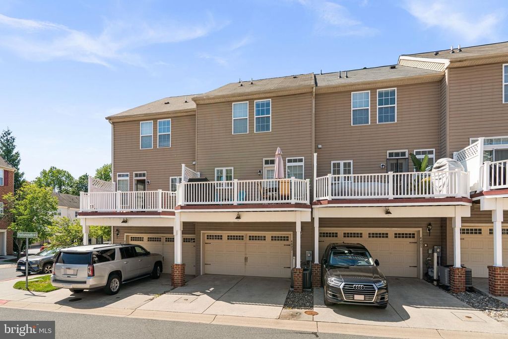 Image 48 of property listing at 4803 PORTSMOUTH RD #18, Ellicott City, MD 21042