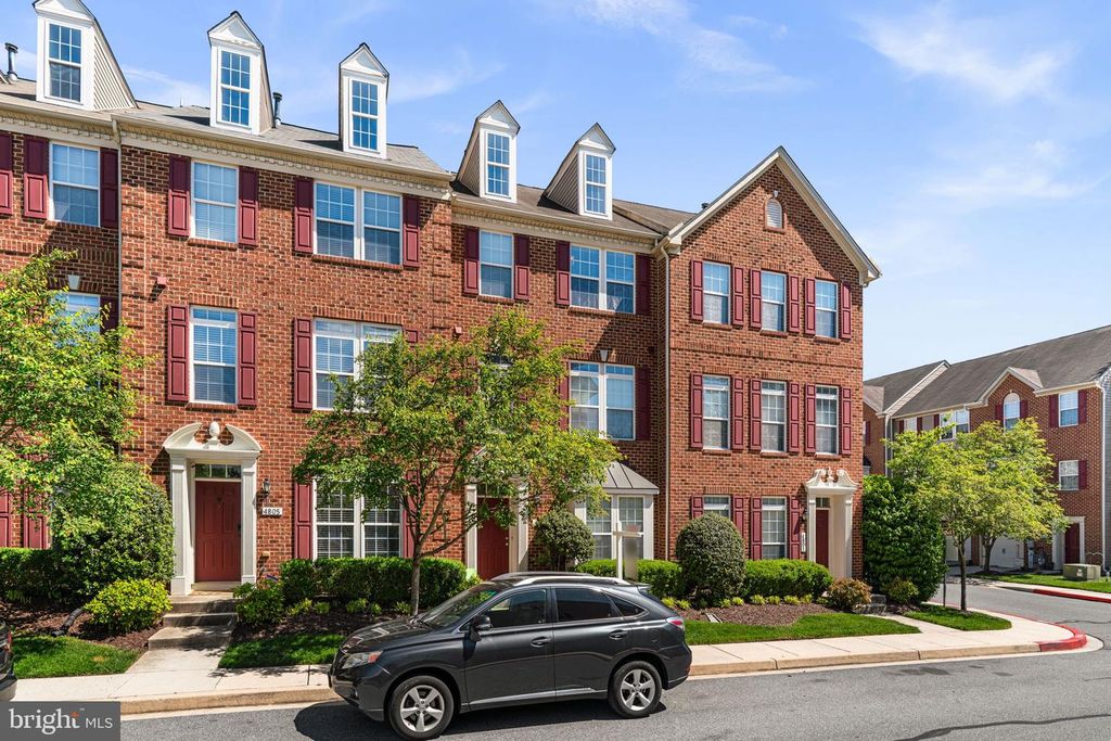 Image 50 of property listing at 4803 PORTSMOUTH RD #18, Ellicott City, MD 21042