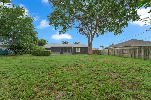 1718 SW Mcallister Ln, Port St. Lucie, FL 34953