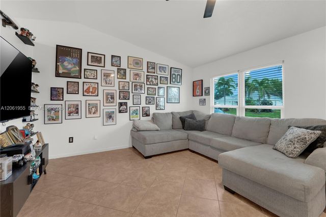 1718 SW Mcallister Ln, Port St. Lucie, FL 34953