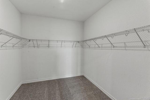 966 Bluegrass Pt, New Braunfels, TX 78130