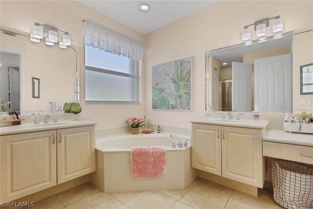 20515 Foxworth CIR, Estero, FL 33928