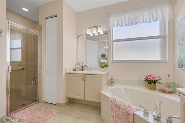 20515 Foxworth CIR, Estero, FL 33928