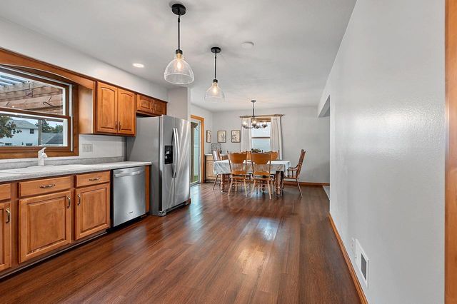 169 KENNEY STREET, Green Bay, WI 54301