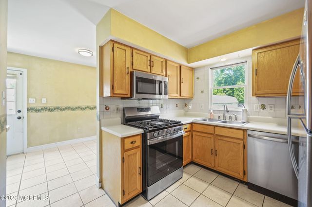 106 Brown Avenue, Lakehurst, NJ 08733