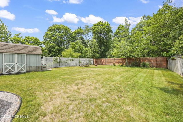 106 Brown Avenue, Lakehurst, NJ 08733