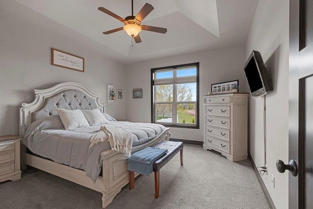 1344 LEAR LANE, De Pere, WI 54115