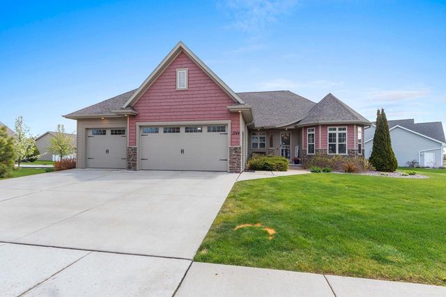 1344 LEAR LANE, De Pere, WI 54115